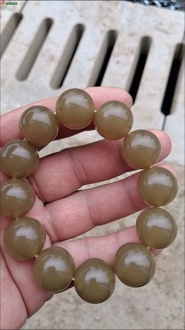 新疆和田玉手串全糖玉且末糖料18